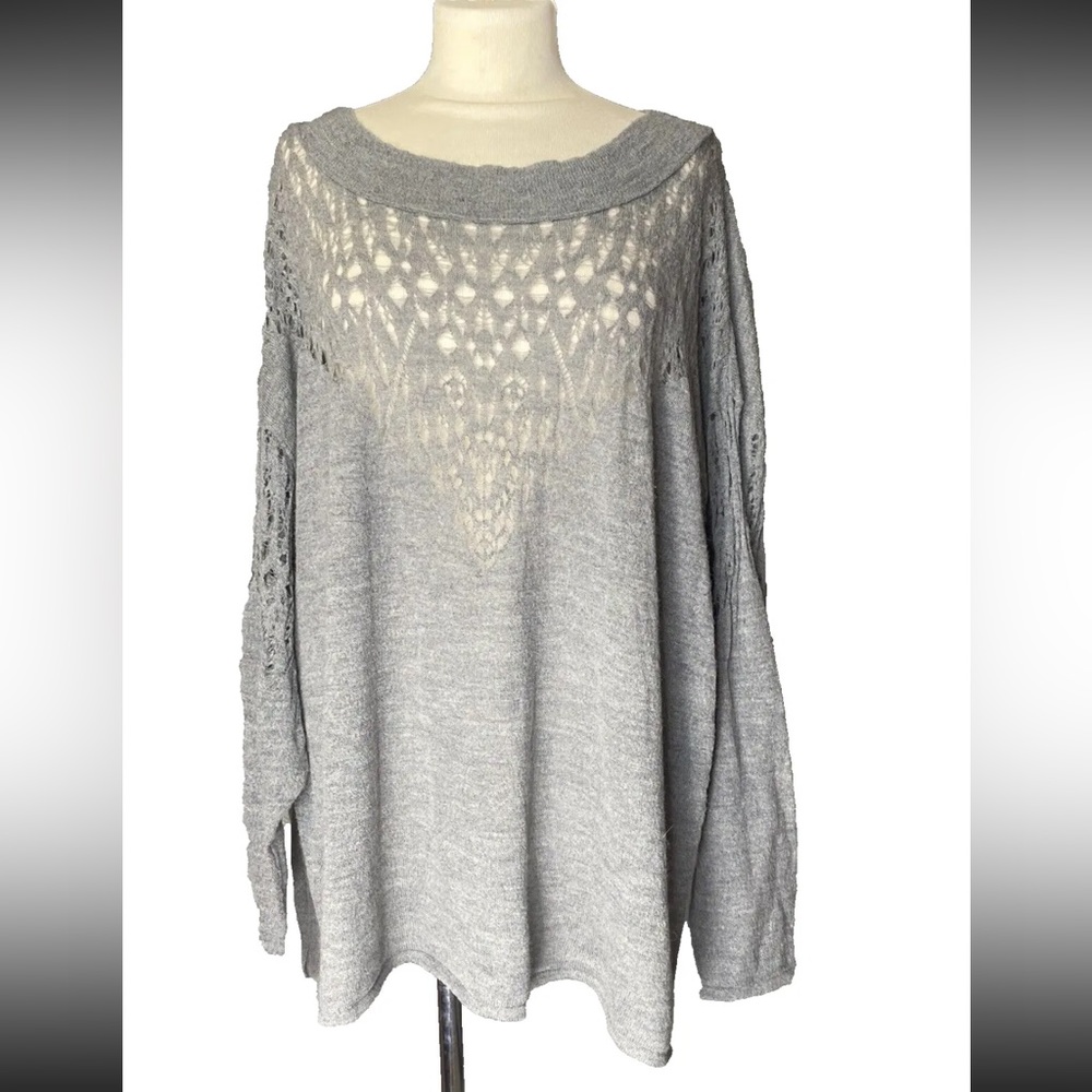 Free People Oversized Sweater in Grey wool blend Medium